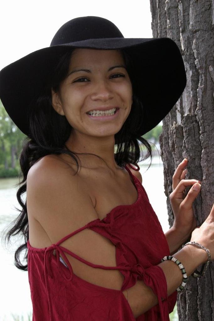 20P Outdoor latina babe spreading her pussy while teasing