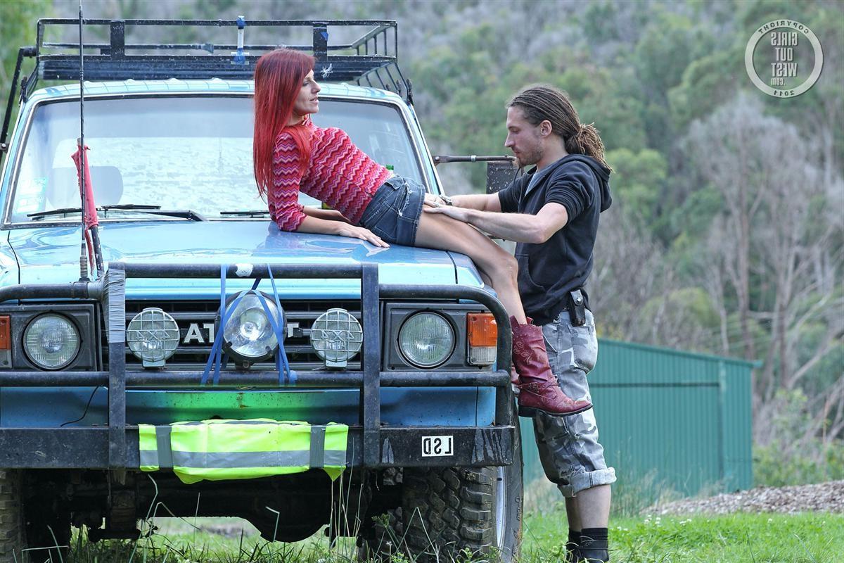 16P Amateur Australian couple Tom and Page have outdoor voyeur sex