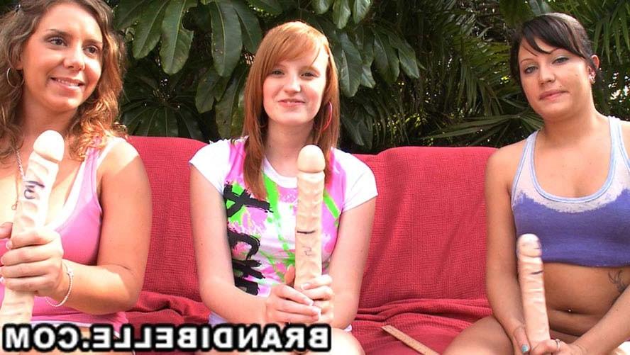 17P Outdoor amateur young sluts banging hard cocks and dildos