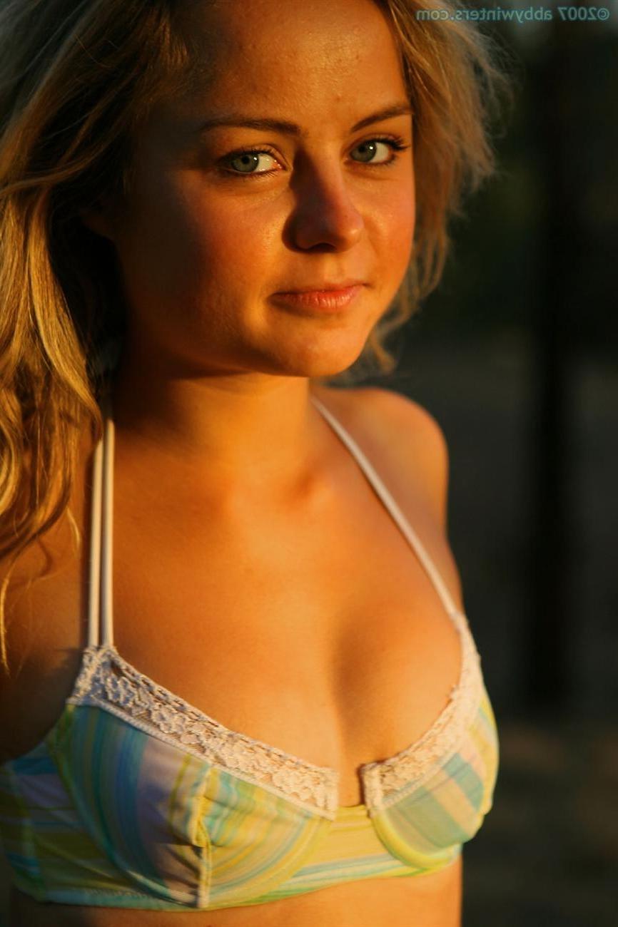 16P Petite blonde amateur teen getting naked in outdoors