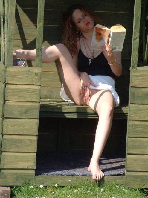16P Bare Pussy Upskirts Outdoors in Sunny Garden Shed