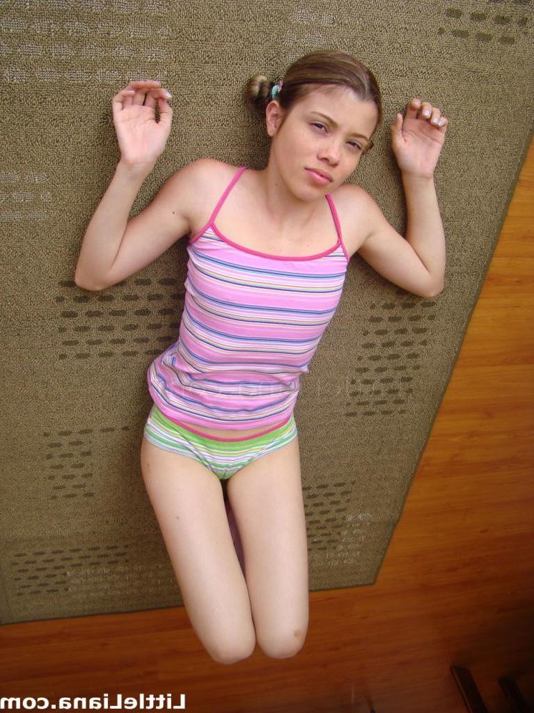 16P Adorable amateur teenie babe shows her hot pussy
