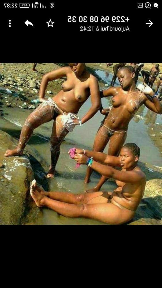 25P African girls7