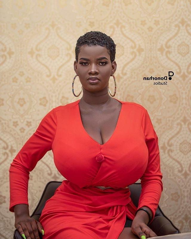 23P African huge tits Pamela