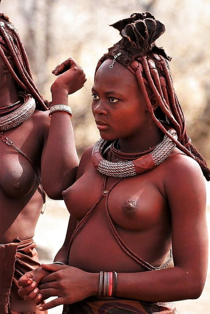 25P My African Box 02