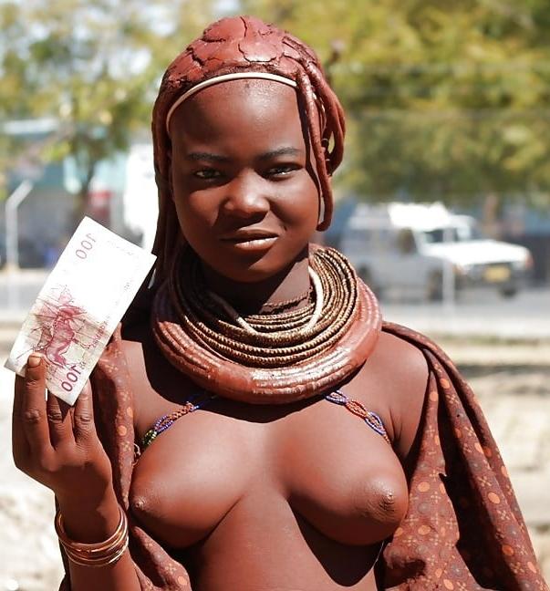 25P My African Box 02