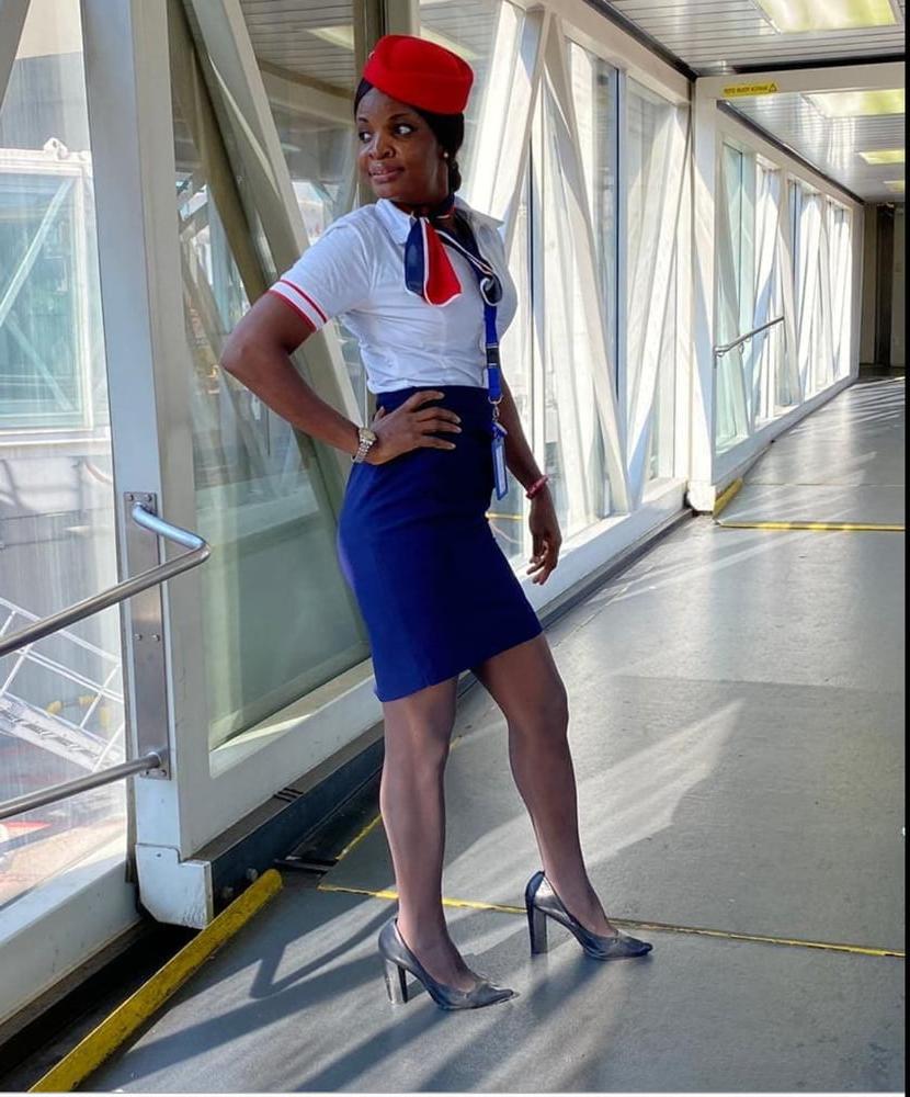 9P Evodie French African air hostess