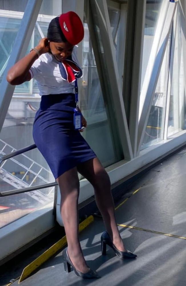9P Evodie French African air hostess