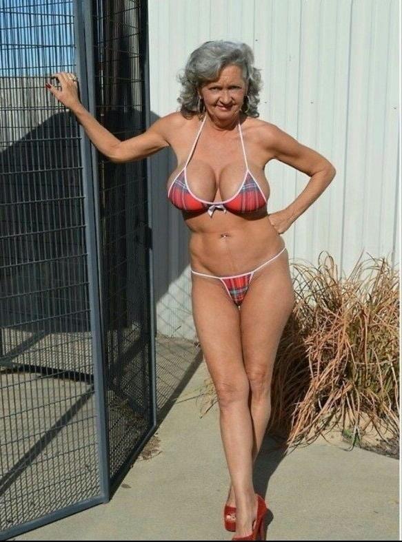 25P AGED 50+ SLUTS 176