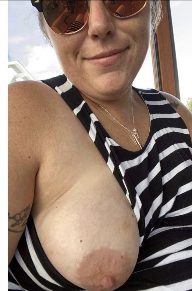 14P Ashley is a filthy milf who takes it in all holes