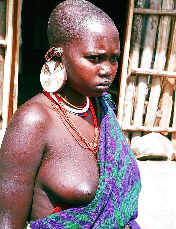 17P African Girlz