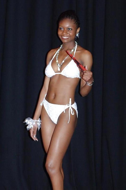 25P MISS SOUTH AFRICA 2008...BIKINI