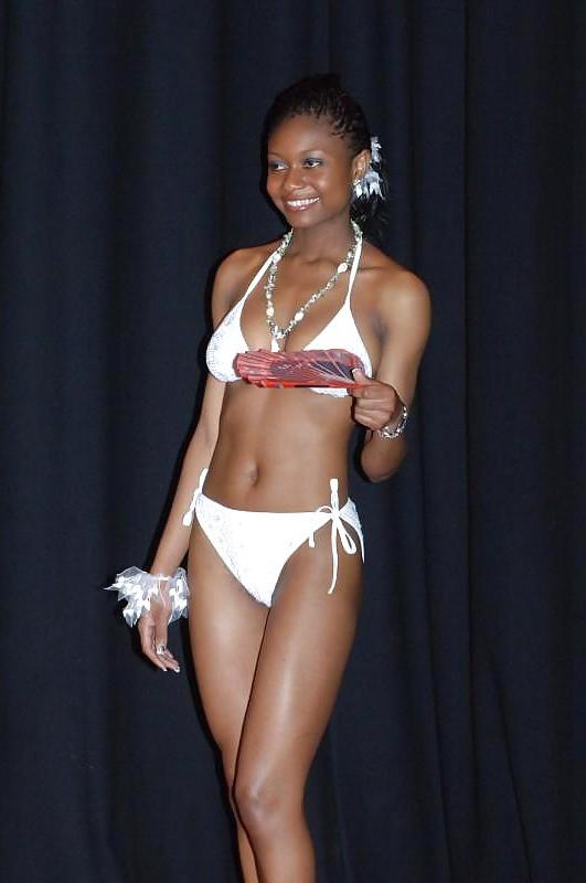 25P MISS SOUTH AFRICA 2008...BIKINI