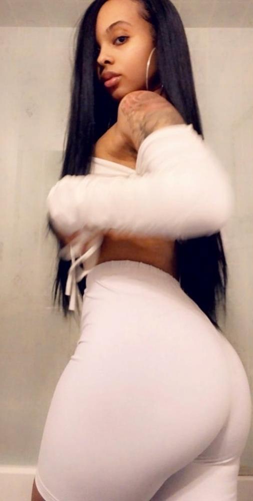 25P TORONTO EAST AFRICAN BADDIES