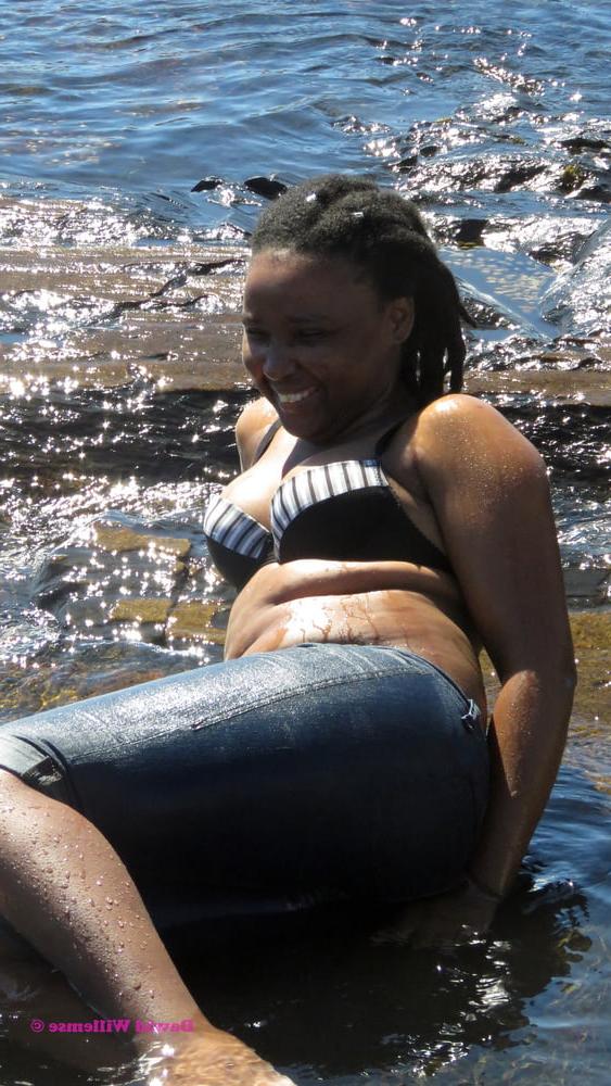 25P South Africa - Girls posing 18