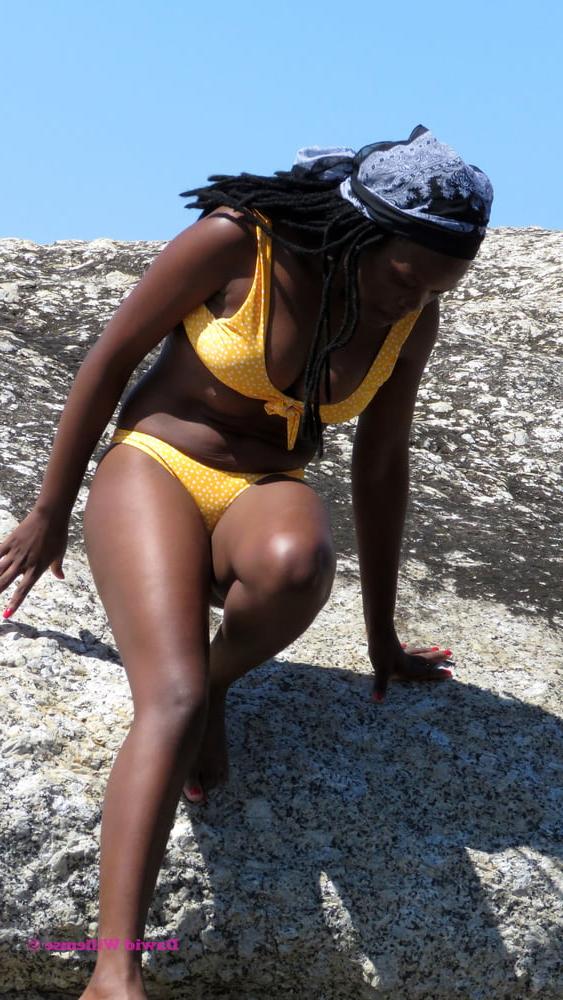 25P South Africa - Girls Posing 13