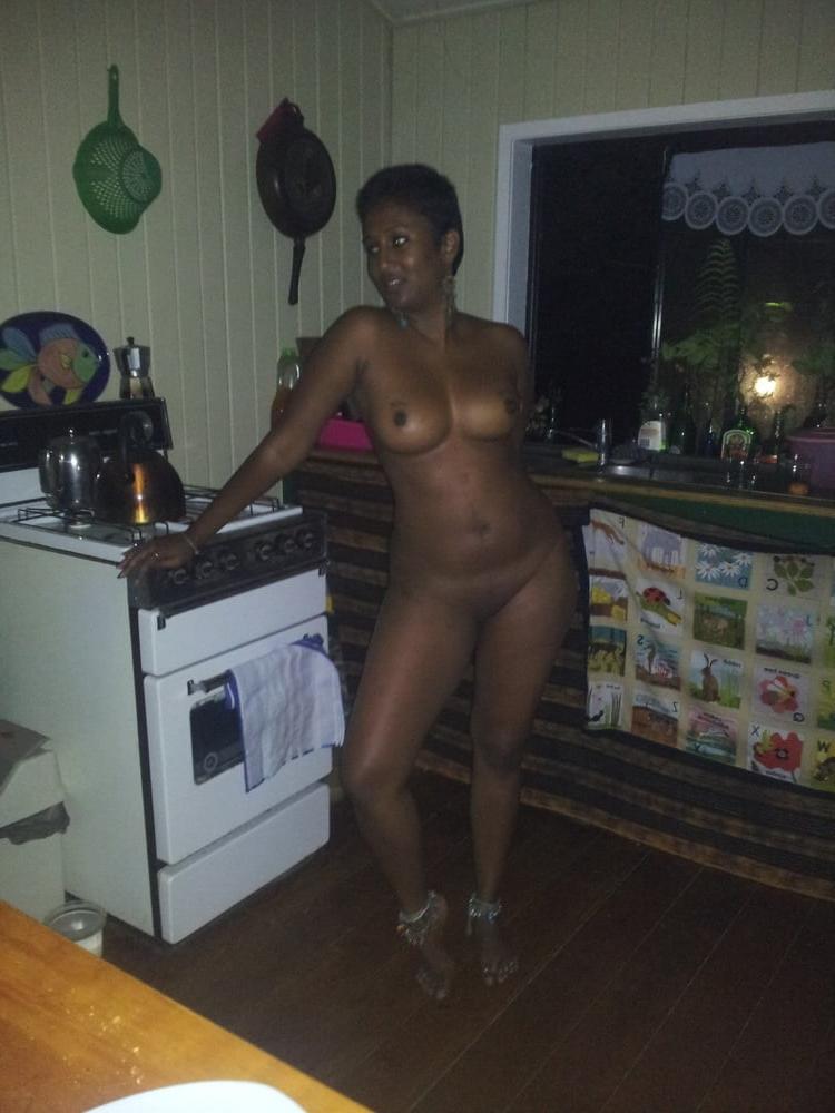 25P African Nudes