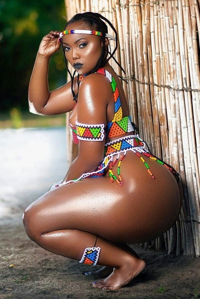 6P Big Booty African Honey