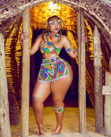 6P Big Booty African Honey