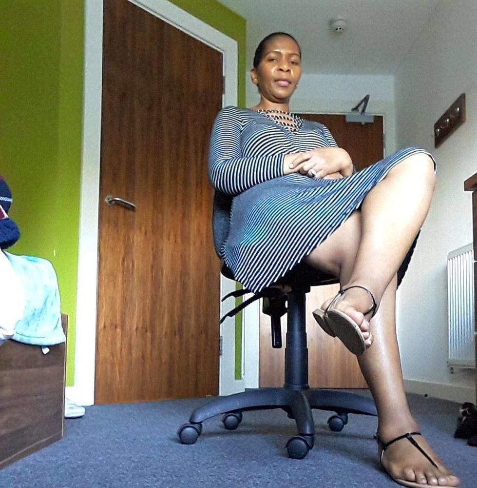 16P African mature mom