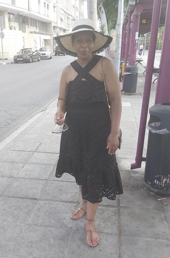 16P African mature mom