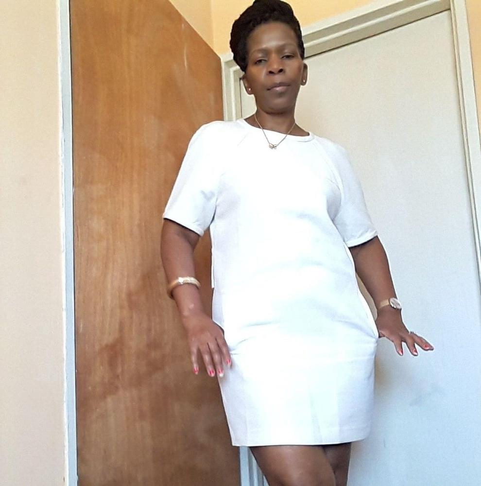 16P African mature mom