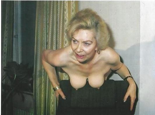 25P AGED 50+ SLUTS 158