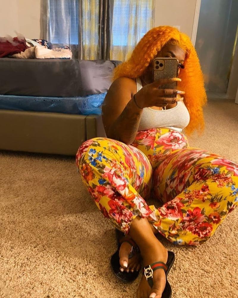 25P African Big Booties