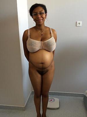 20P Beautiful african granny hairy
