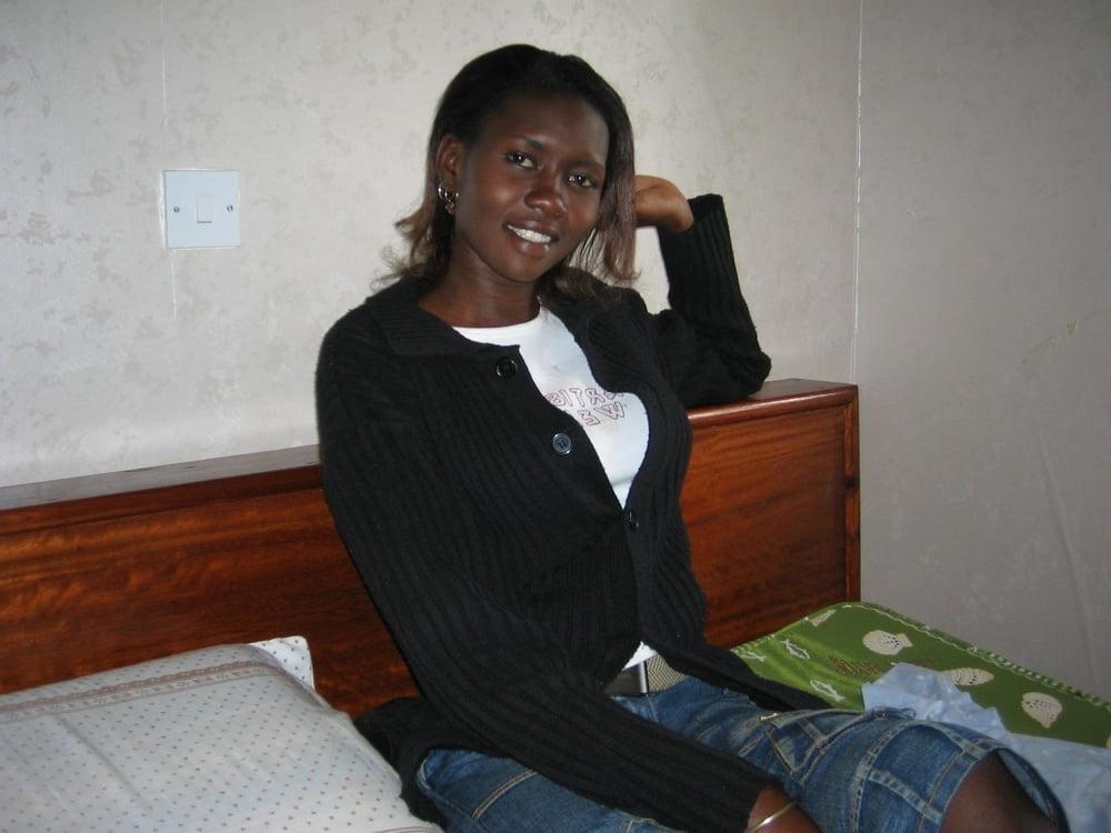 25P Business Woman From Africa