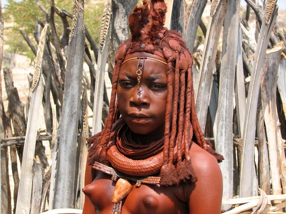 21P Natural African Tits 9