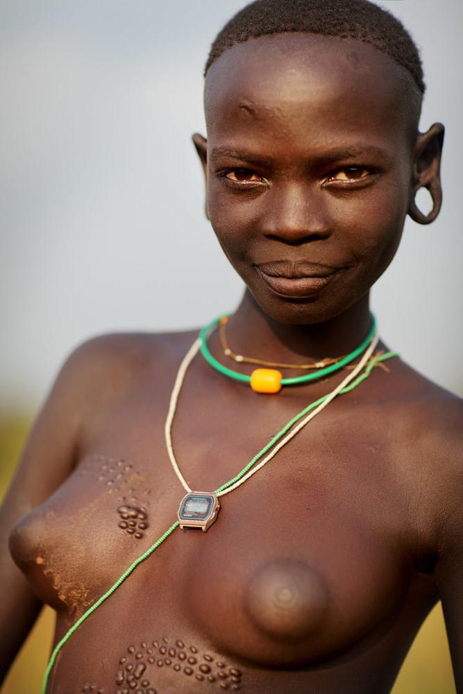 21P Natural African Tits 9