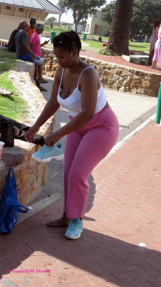 18P South Africa - Girls posing 11