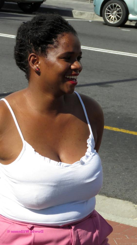 18P South Africa - Girls posing 11