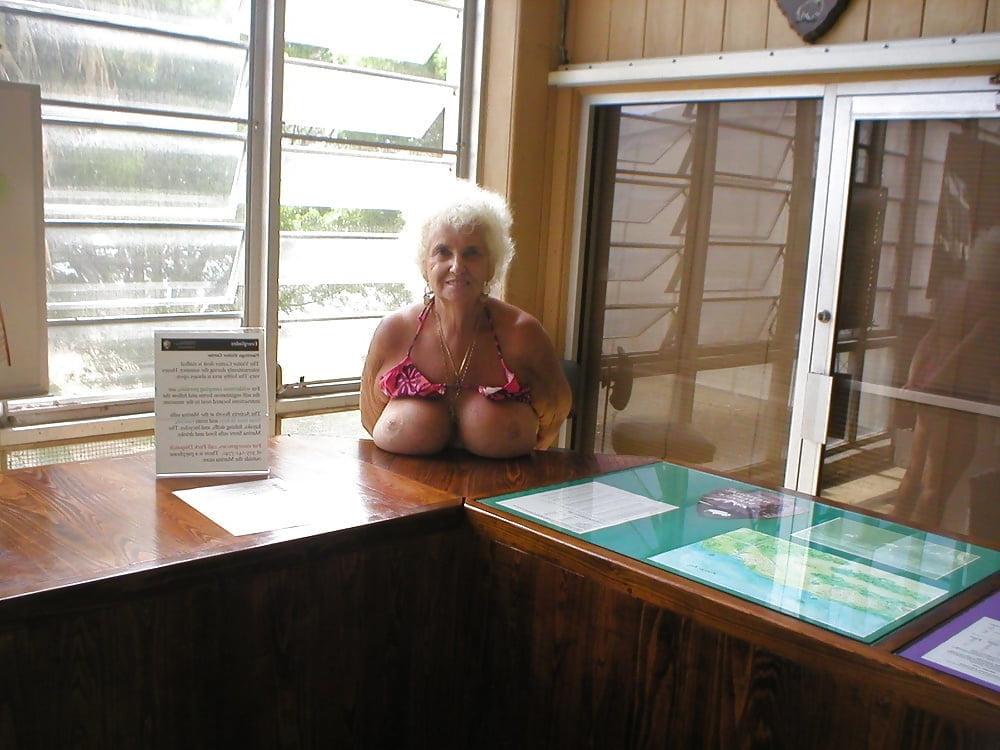25P AGED 50+ SLUTS 118