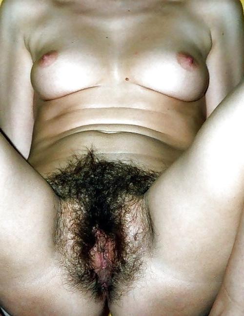 25P HAIRY PUSSY AMATEUR,FIGA PELOSA AMATORIALE