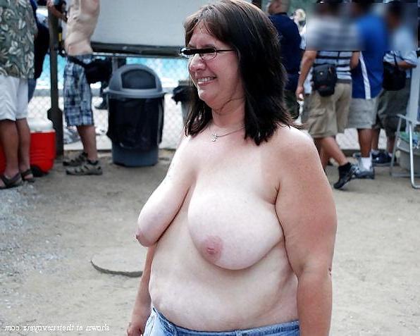 24P Amateur bbw's