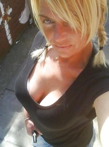 25P Mature Amateur Clothed 3