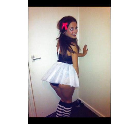 25P Mature Amateur Clothed 3
