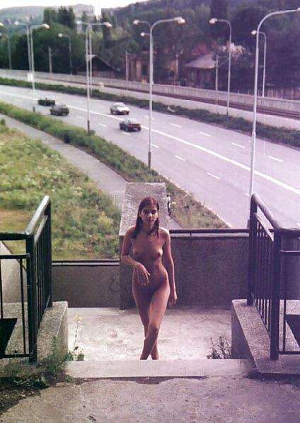 25P Amateur brunette Alena posing in public
