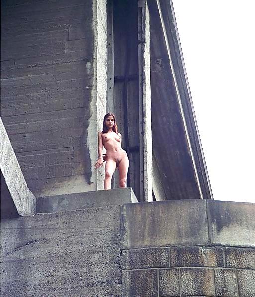25P Amateur brunette Alena posing in public