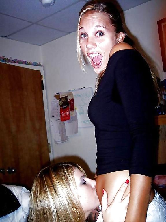 18P REAL amateur lesbians