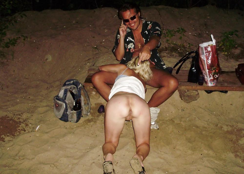 25P Amateur beach