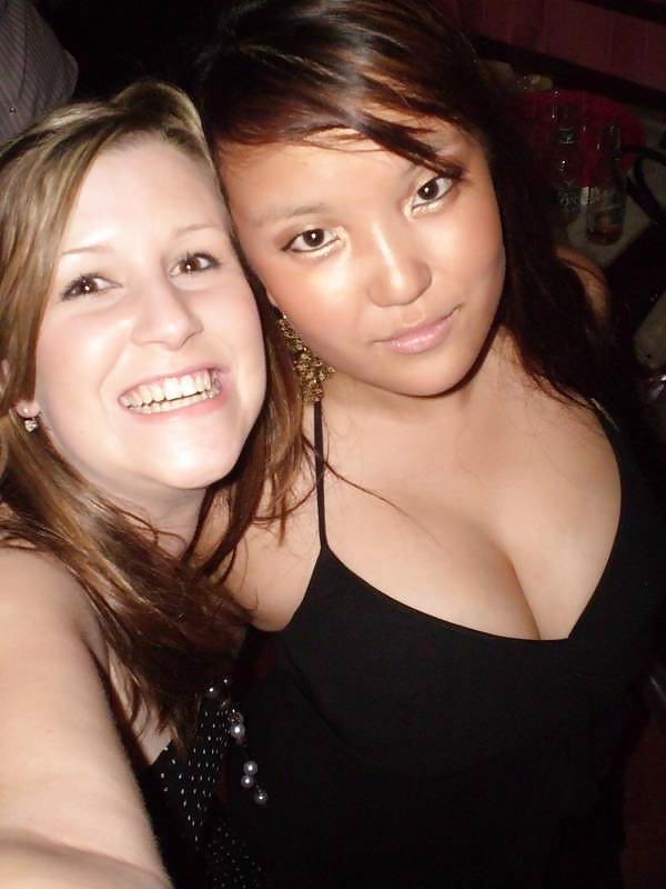25P ASIAN AMATEUR ANNA