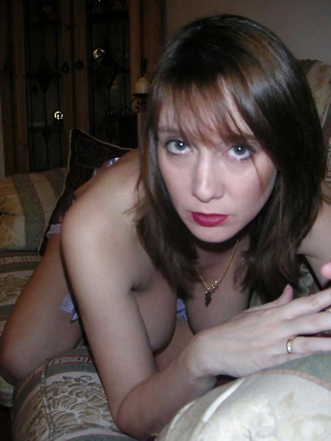 15P Atemberaubende, verführerische, hypnotisierende MILF-Göttin Demi