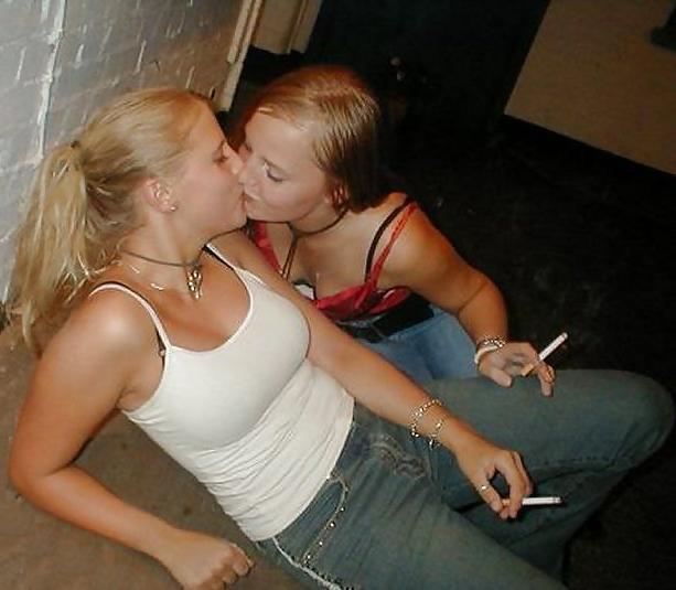 25P Lesbian & Bisexuals Teens Amateur Mix Collection