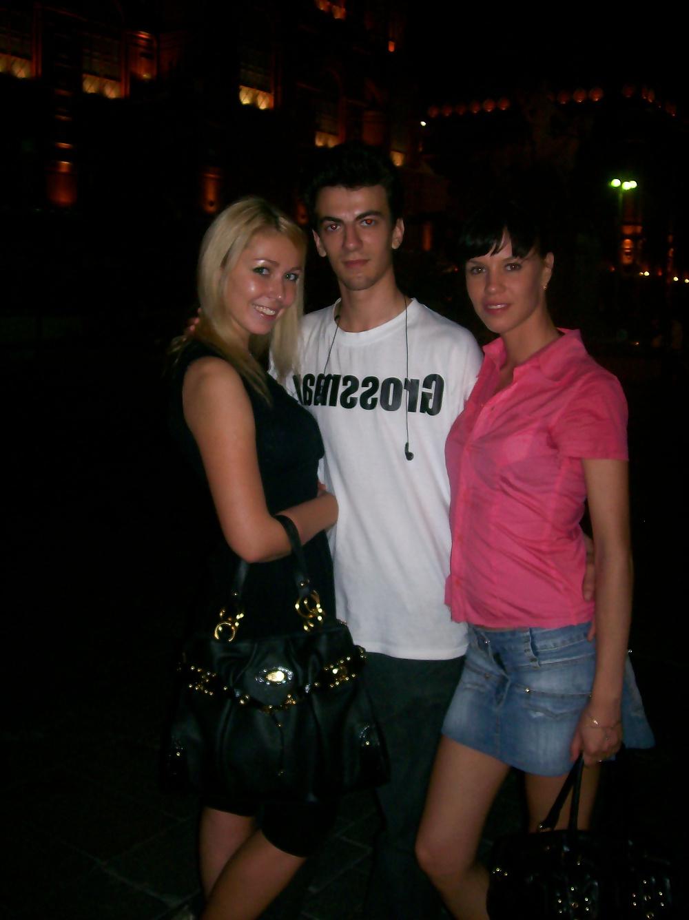 25P AMATEUR EX GF:SAME SLUT THROUGH THE YEARS 300PICS(WheelSex)