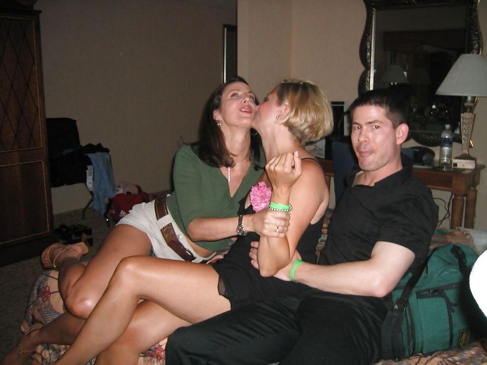 25P Amateur gang bang