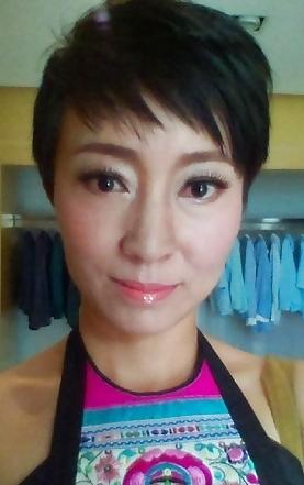 25P Amateur asian girls with short hair