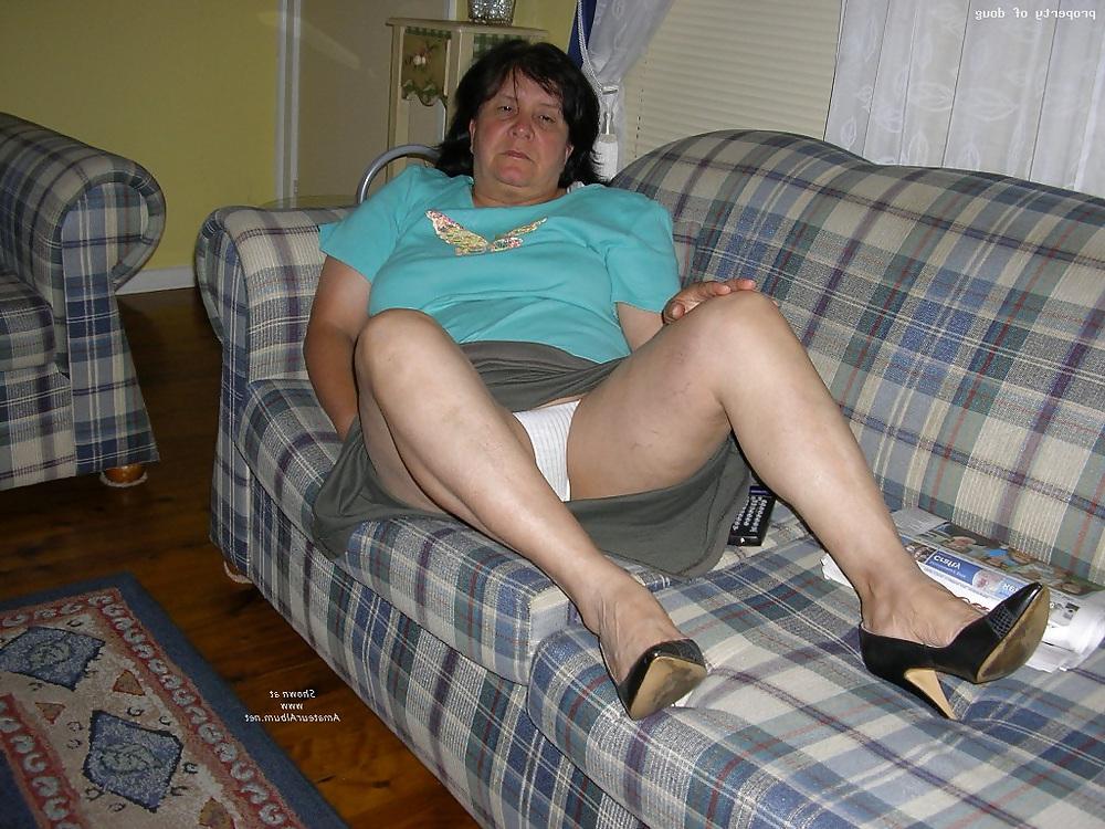 12P UPSKIRT amateur wife panties thongs outdoors public voyeur